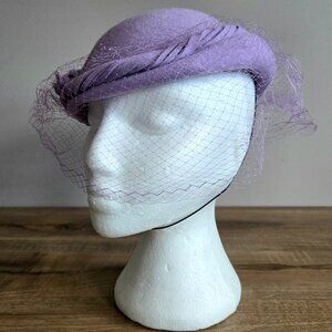 Vintage Boutique Kates Canada Lilac Felt Wool Pillbox Hat Veil Twisted Ribbon